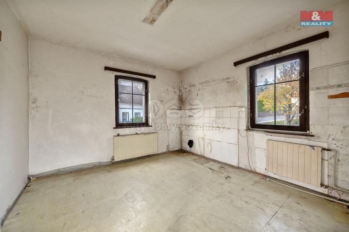 Prodej rodinného domu, Janov, 268 m2