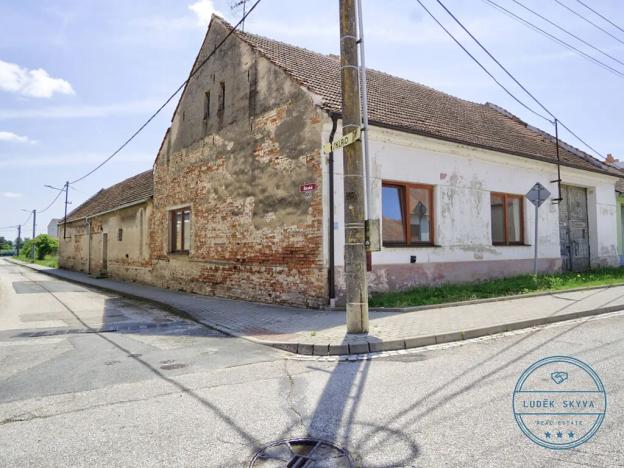 Prodej rodinného domu, Pouzdřany, 110 m2