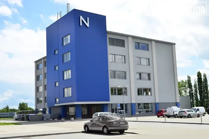 Pronájem kanceláře, Brno, Tuřanka, 255 m2