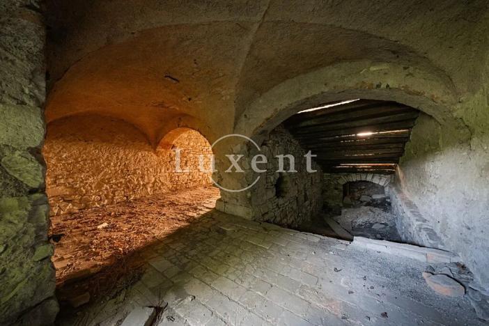 Prodej komerční nemovitosti, Vršovice, 5100 m2