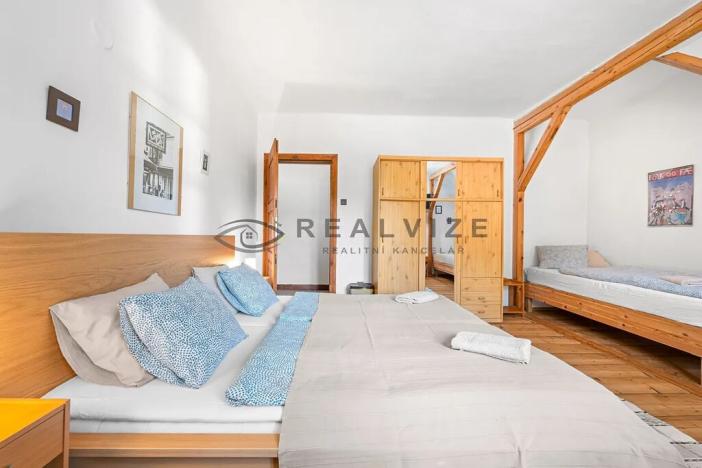 Prodej ubytování, Větřní, 250 m2