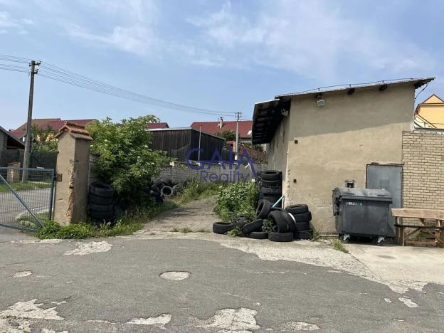 Prodej výrobních prostor, Strážovice, 450 m2