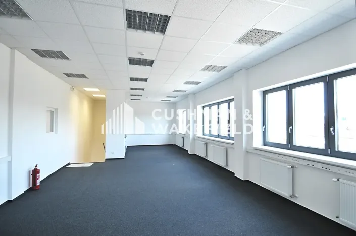 Pronájem skladu, Praha - Letňany, Toužimská, 500 m2
