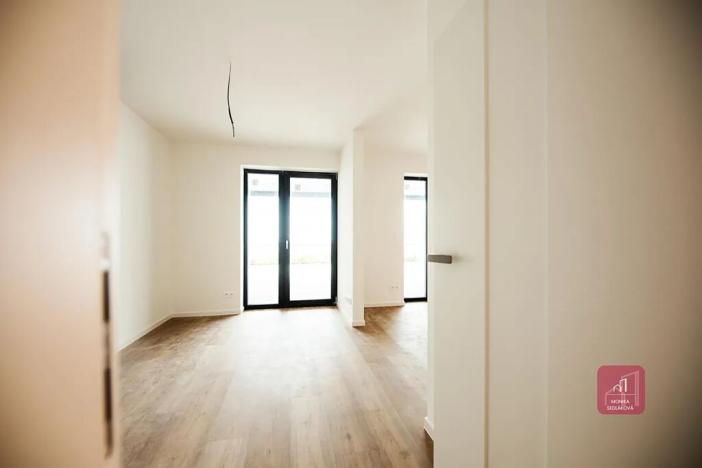 Prodej bytu 4+kk, Mokrá-Horákov, 125 m2