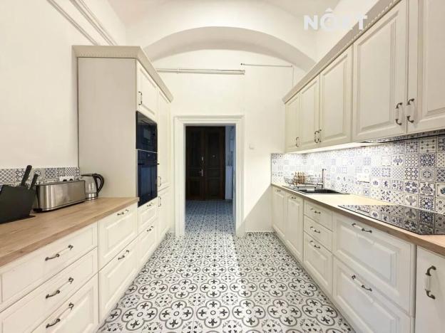 Prodej bytu 3+1, Praha - Vinohrady, Škrétova, 117 m2