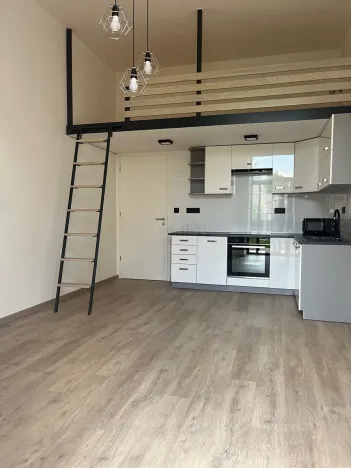 Pronájem bytu 2+kk, Šternberk, Uničovská, 100 m2
