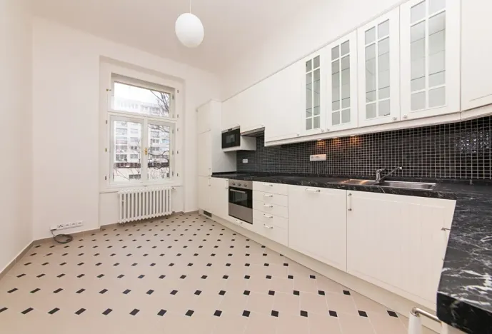 Pronájem bytu 2+1, Praha - Vinohrady, Perunova, 70 m2