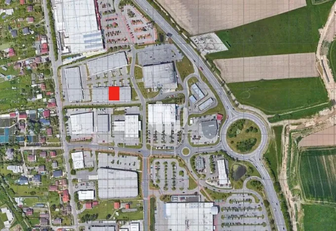 Pronájem obchodního prostoru, České Budějovice, České Vrbné, 636 m2