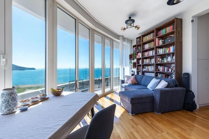 Prodej bytu 3+kk, Budva, Černá Hora, 69 m2