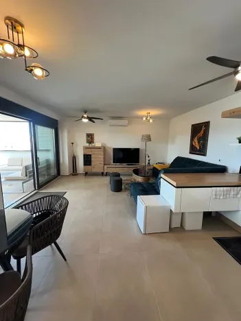 Prodej bytu 3+kk, Zadar, Chorvatsko, 79 m2