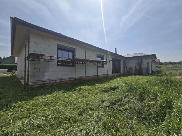 Prodej rodinného domu, Předín, 175 m2