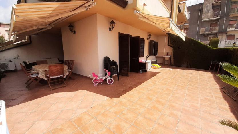Prodej bytu 3+kk, Via Campo Volo, Scalea, Kalabrie, Itálie, 63 m2