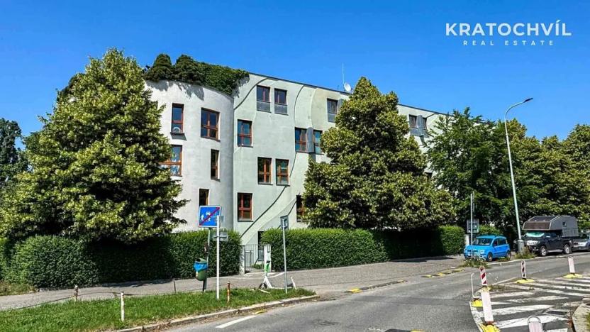 Pronájem bytu 3+kk, Praha - Podolí, Na hřebenech II, 119 m2