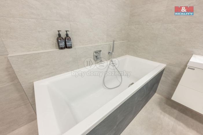 Prodej bytu 3+1, Praha - Vinohrady, Balbínova, 96 m2