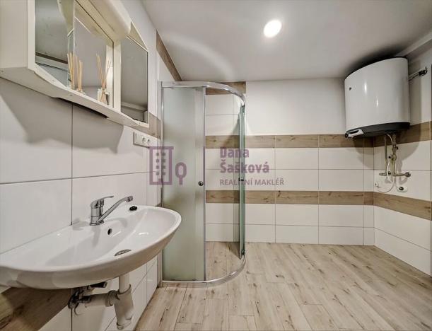 Pronájem výrobních prostor, Jarošov nad Nežárkou, 125 m2