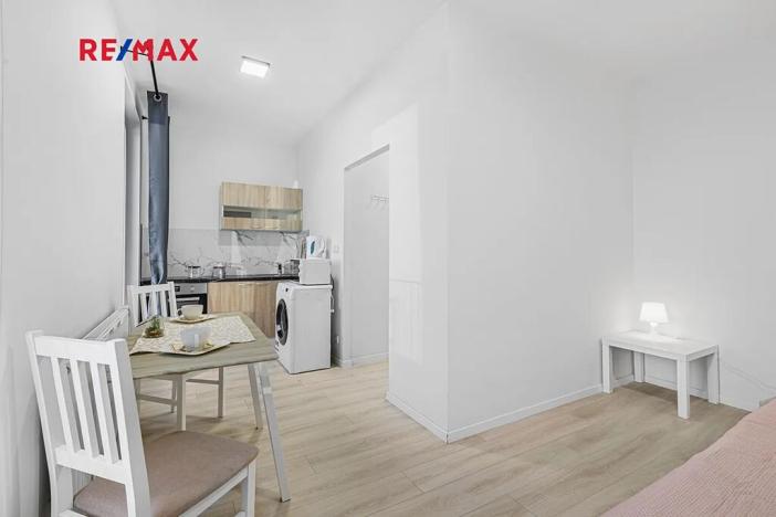 Prodej bytu 1+kk, Praha - Vysočany, Poděbradská, 23 m2