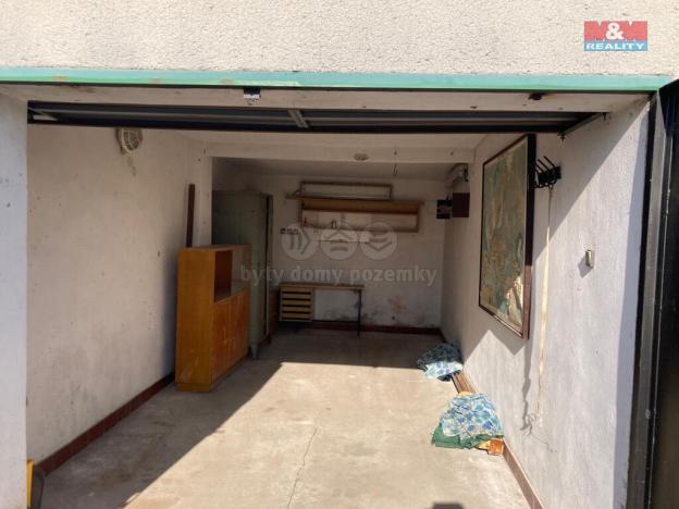 Prodej garáže, Chropyně, 19 m2