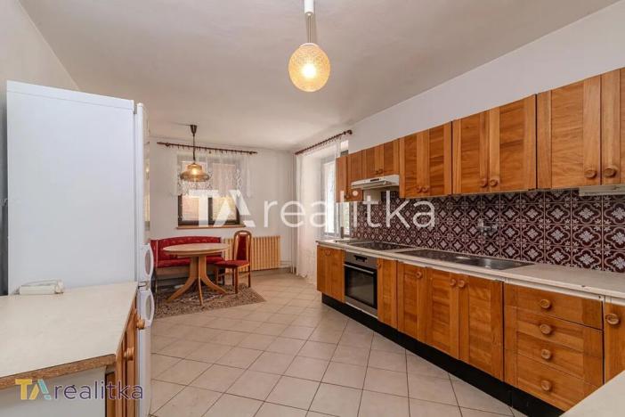 Prodej rodinného domu, Ženklava, 360 m2