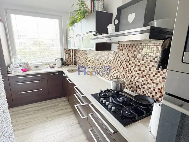 Prodej bytu 4+kk, Pardubice, Na Rybníčkách, 85 m2