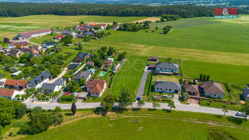 Prodej pozemku pro bydlení, Lipí - Kaliště u Lipí, 1035 m2