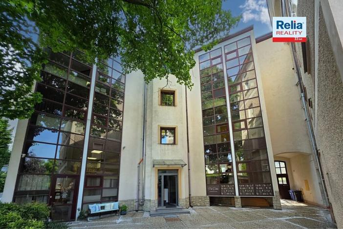 Prodej kanceláře, Liberec, Zeyerova, 530 m2