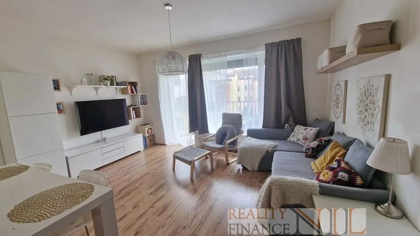 Pronájem bytu 2+kk, Plzeň, Poděbradova, 54 m2