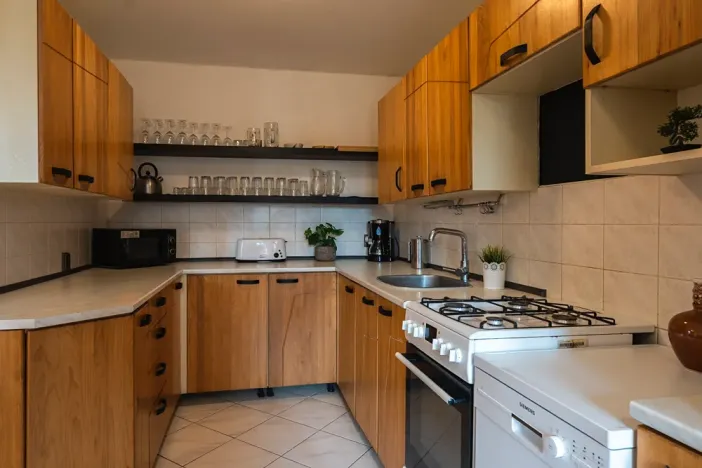 Prodej rodinného domu, Lázně Bělohrad, 178 m2