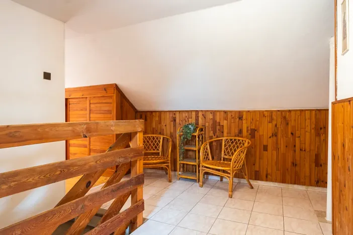 Prodej rodinného domu, Lázně Bělohrad, 178 m2