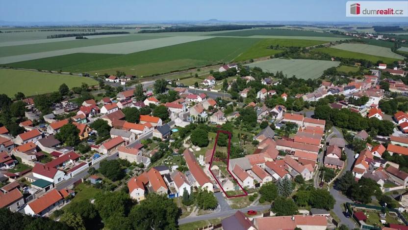 Prodej pozemku pro bydlení, Peruc, Na Karlově, 307 m2