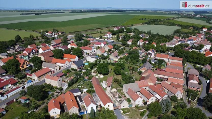 Prodej pozemku pro bydlení, Peruc, Na Karlově, 307 m2