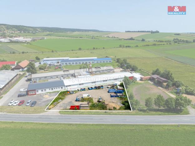 Prodej komerčního pozemku, Kovalovice, 1429 m2