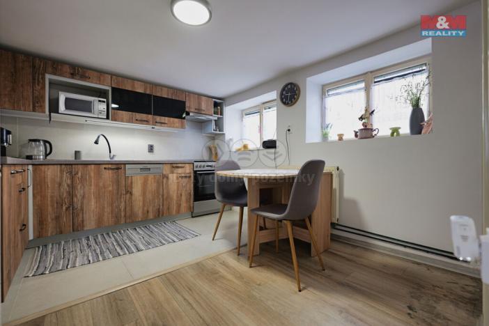 Prodej rodinného domu, Roštín, 90 m2