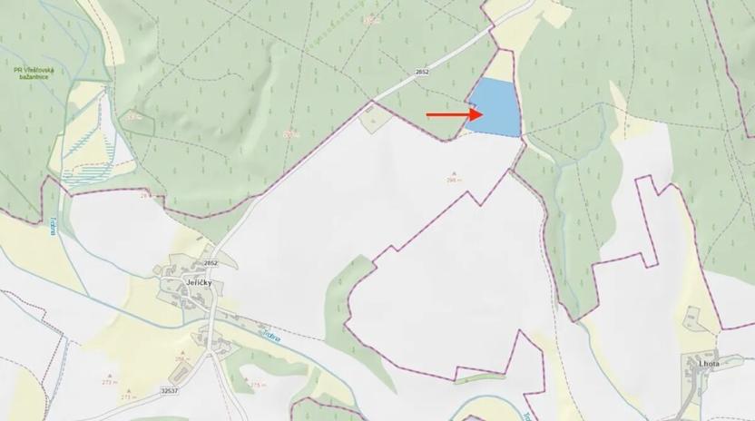 Prodej louky, Zdobín, 145881 m2