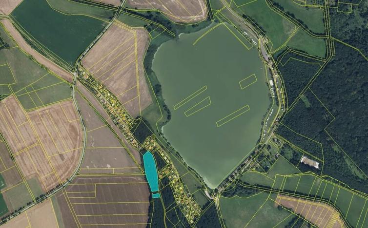 Prodej louky, Zdobín, 145881 m2