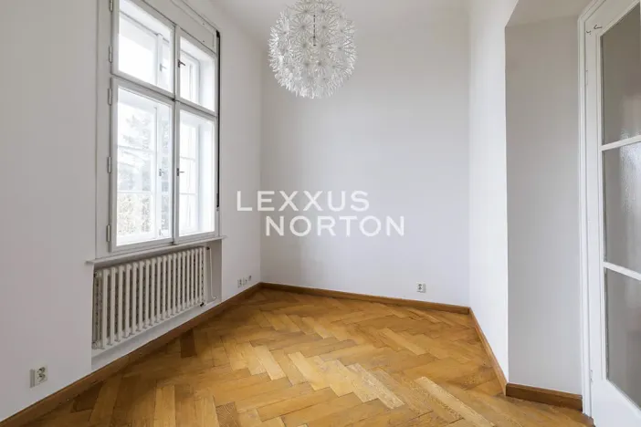 Pronájem bytu 6+kk a větší, Praha - Střešovice, Slunná, 246 m2