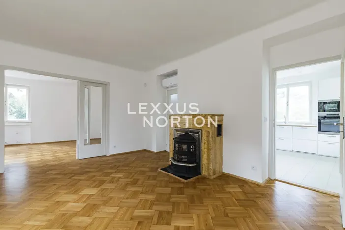 Pronájem rodinného domu, Praha - Smíchov, K vodojemu, 250 m2