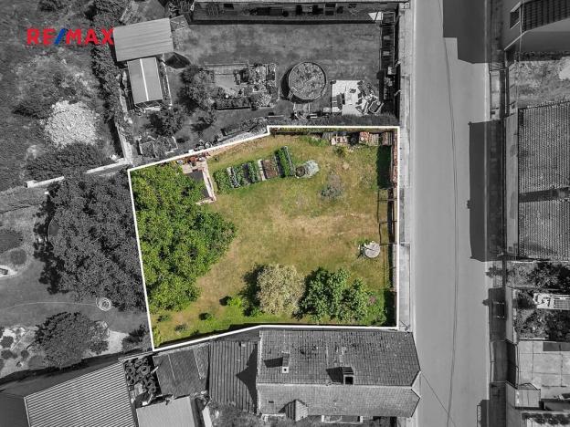 Prodej pozemku pro bydlení, Strašnov, 400 m2