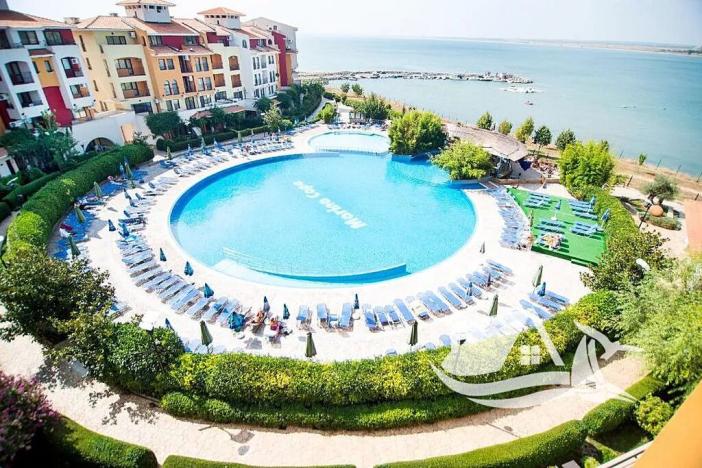 Prodej bytu 1+kk, Aheloy, Bulharsko, 55 m2