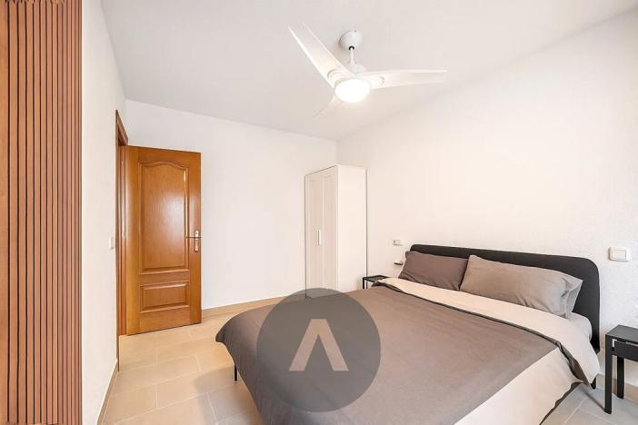 Prodej bytu 3+kk, Torrevieja, Španělsko, Calle Emil, 46 m2