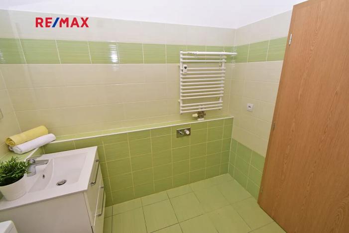 Prodej bytu 2+kk, Praha - Libeň, V zahradách, 60 m2