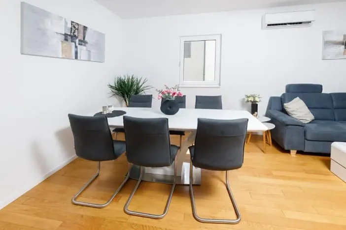 Prodej bytu 4+kk, Makarska, Chorvatsko, 91 m2