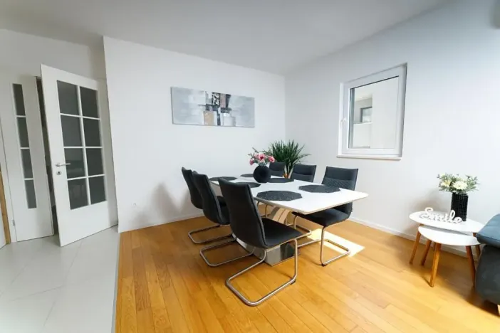 Prodej bytu 4+kk, Makarska, Chorvatsko, 91 m2