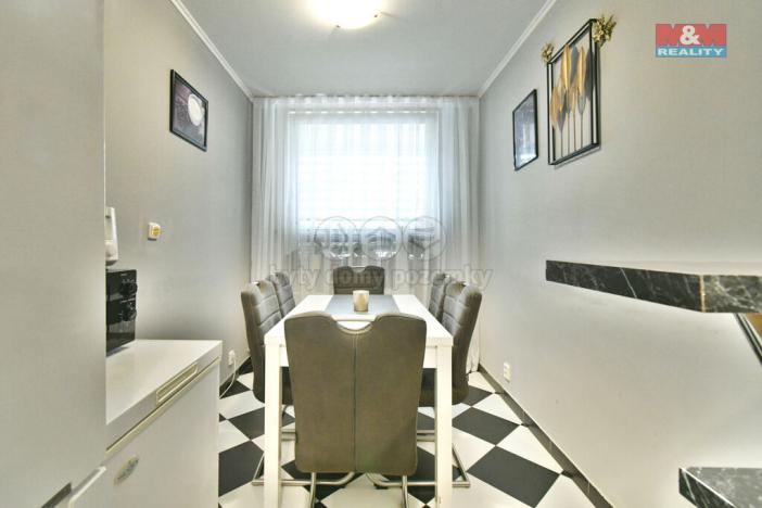 Prodej bytu 3+1, Praha - Letňany, Malkovského, 74 m2