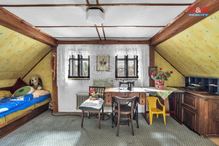 Prodej rodinného domu, Třebihošť, 200 m2