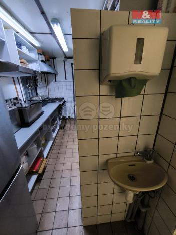 Prodej restaurace, Orlová - Lutyně, Modřínová, 330 m2