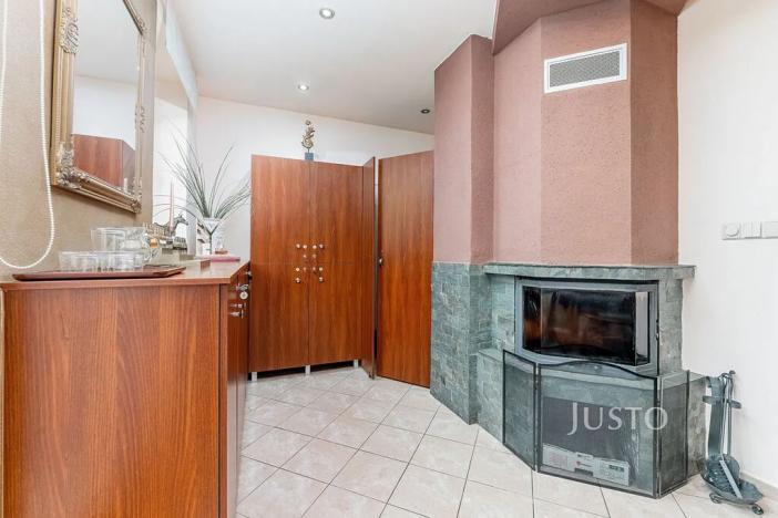 Prodej rodinného domu, Uherské Hradiště, V Zahradách, 474 m2