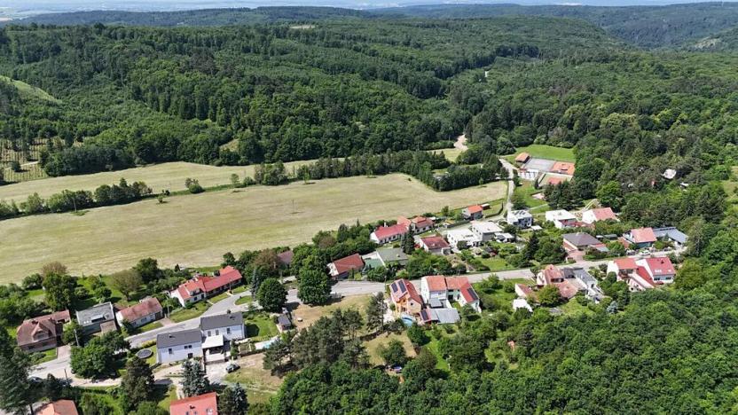 Prodej pozemku pro bydlení, Hostěnice, 1574 m2