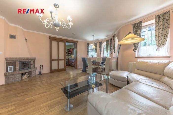 Pronájem rodinného domu, Lhota, K Lesnu, 205 m2