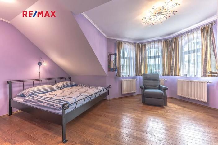 Pronájem rodinného domu, Lhota, K Lesnu, 205 m2