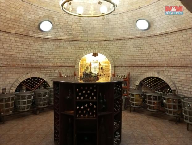 Prodej vinného sklepa, Vacenovice, 145 m2